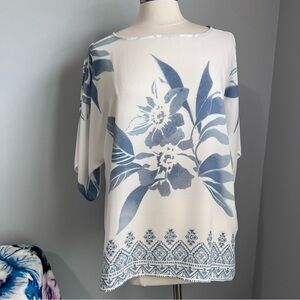 Chico's Size 2 (L/12) Blue Floral Semi-Sheer Round Neck Blouse